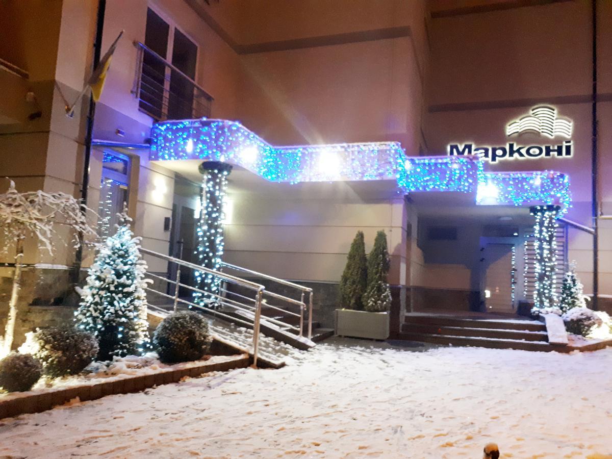 City Central Lviv Hostel Ngoại thất bức ảnh